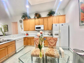 Lincies House 4 (Beautiful house in Plano near mall)